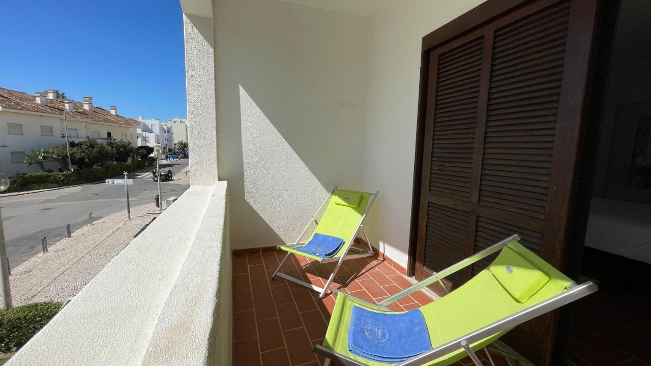 شقة Medronheira By Check-In Portugal البوفيرا المظهر الخارجي الصورة